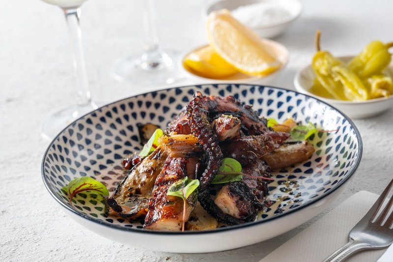 Nostimo Restaurant Bar photo 4